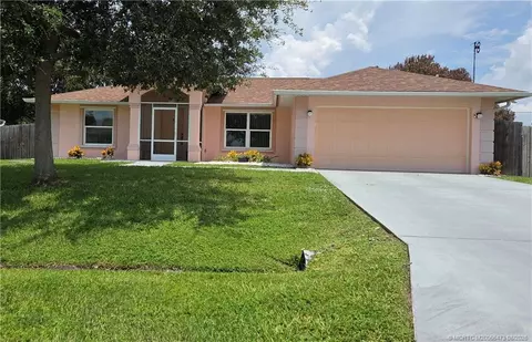 2007 SE Heathwood Cir, Port Saint Lucie, FL 34952