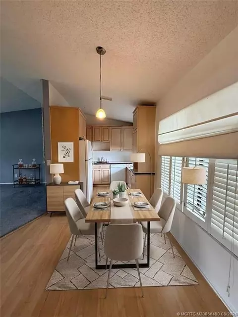 Dining - 800 NW Fork Rd #10-10, Stuart, FL 34994 photo 1 of 1