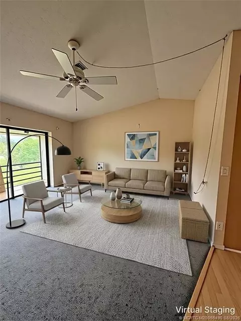 Living - 800 NW Fork Rd #10-10, Stuart, FL 34994 photo 3 of 4