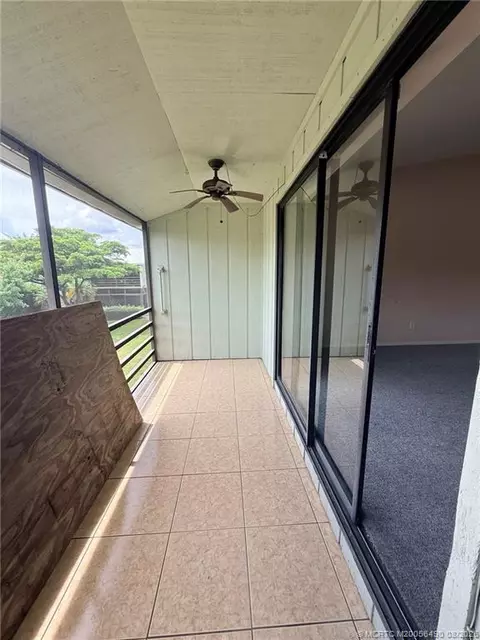 Exterior - 800 NW Fork Rd #10-10, Stuart, FL 34994 photo 4 of 7