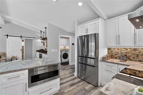 Kitchen - 12257 Sandy Run, Jupiter, FL 33478 photo 6 of 12
