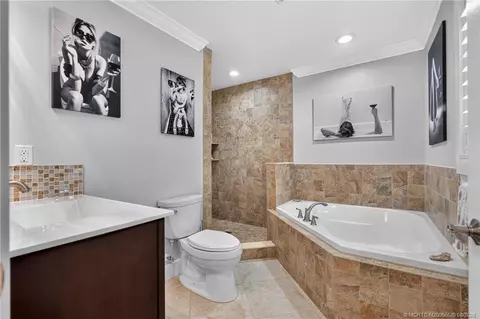 Bath - 12257 Sandy Run, Jupiter, FL 33478 photo 1 of 6