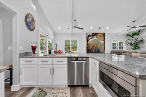 Kitchen - 12257 Sandy Run, Jupiter, FL 33478 photo 8 of 12