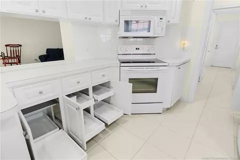 Kitchen - 768 SW Balmoral Trce, Stuart, FL 34997 photo 2 of 2