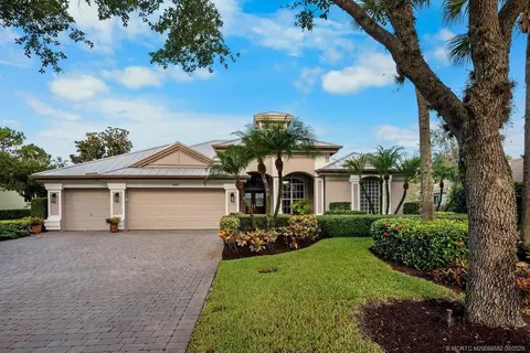 7960 SE Sequoia Dr, Hobe Sound, FL 33455