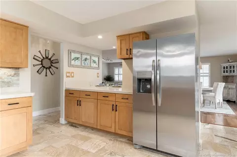 Kitchen - 4099 SE Centerboard Ln #4-B, Stuart, FL 34997 photo 5 of 6