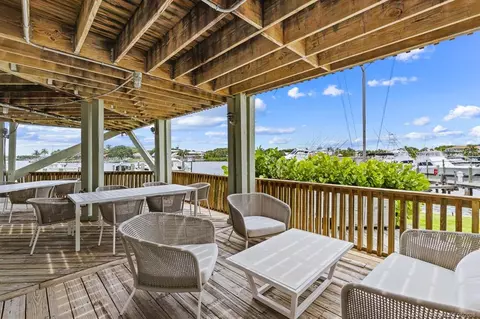 Exterior - 4099 SE Centerboard Ln #4-B, Stuart, FL 34997 photo 14 of 20