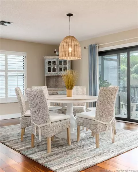 Dining - 4099 SE Centerboard Ln #4-B, Stuart, FL 34997 photo 2 of 5