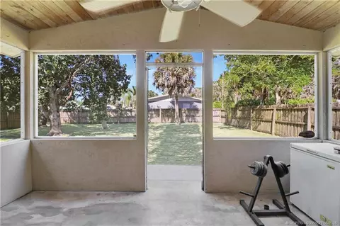 Exterior - 5765 SE Rosemont Ave, Stuart, FL 34997 photo 4 of 9