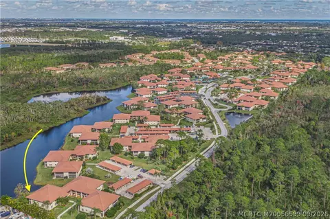 View/Area - 911 SW South River Dr #107, Stuart, FL 34997 photo 4 of 6