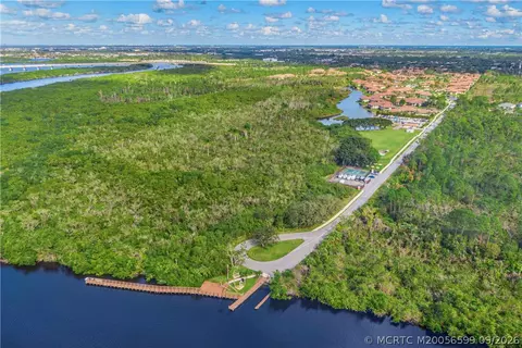 View/Area - 911 SW South River Dr #107, Stuart, FL 34997 photo 6 of 6
