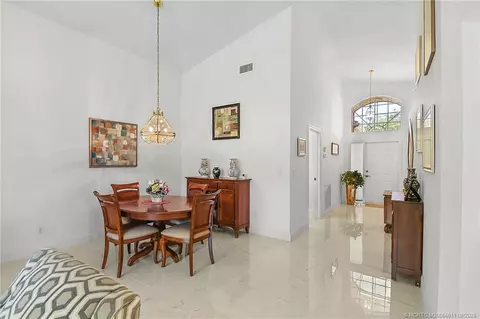 Entry Way - 2937 SE Kingsmill Pl, Stuart, FL 34997 photo 2 of 4