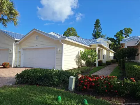 1589 SE Tidewater Pl, Stuart, FL 34997 photo 2
