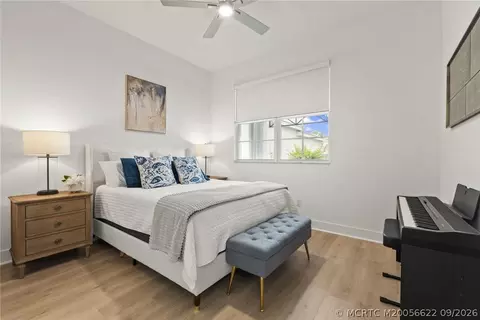 Bedroom - 6941 SE Haven Ln, Stuart, FL 34997 photo 4 of 6