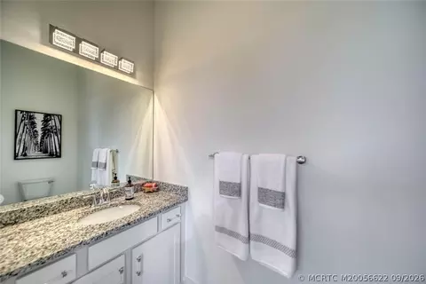 Bath - 6941 SE Haven Ln, Stuart, FL 34997 photo 6 of 6