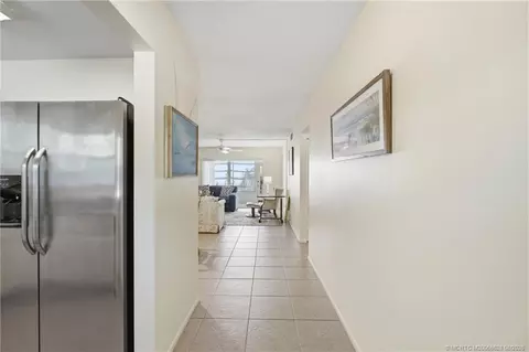 Entry Way - 2950 SE Ocean Blvd SE #43-2, Stuart, FL 34996 photo 1 of 1