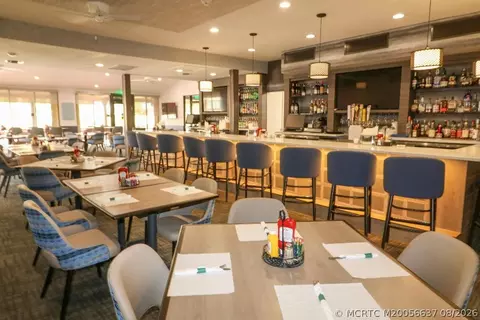 Dining - 5433 SE Miles Grant Rd #E-205, Stuart, FL 34997 photo 5 of 5