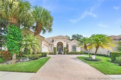 9400 Briarcliff Trce, Port Saint Lucie, FL 34986