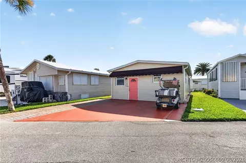 122 Nettles Blvd, Jensen Beach, FL 34957