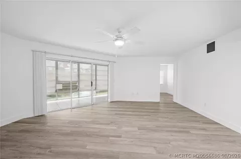 Living - 3236 SE Aster Ln #M126, Stuart, FL 34994 photo 2 of 4