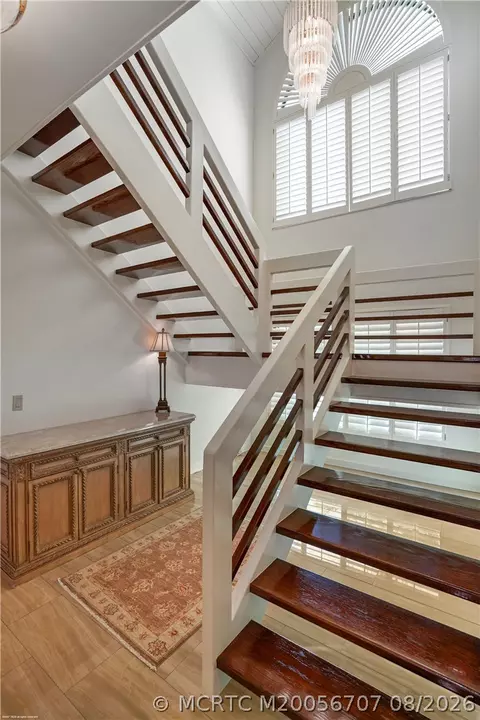 Entry Way - 6661 SE Harbor Cir, Stuart, FL 34996 photo 4 of 5