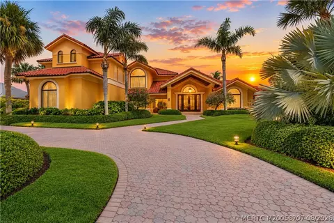 Exterior - 6661 SE Harbor Cir, Stuart, FL 34996 photo 15 of 16
