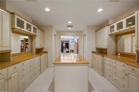 Other - 6661 SE Harbor Cir, Stuart, FL 34996 photo 7 of 18