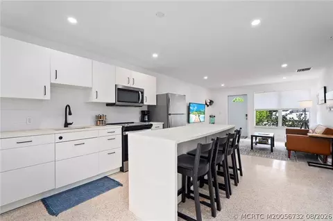 Kitchen - 30 SW Hideaway Pl, Stuart, FL 34994 photo 3 of 3