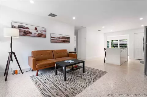 Living - 30 SW Hideaway Pl, Stuart, FL 34994 photo 3 of 4