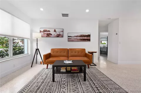 Living - 30 SW Hideaway Pl, Stuart, FL 34994 photo 2 of 4