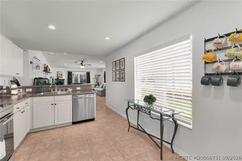 Kitchen - 4526 SE Graham Dr, Stuart, FL 34997 photo 4 of 4