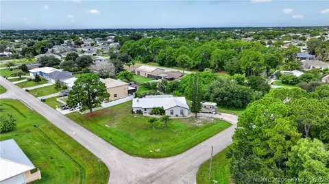 272 SW Ewing Ave, Port Saint Lucie, FL 34983