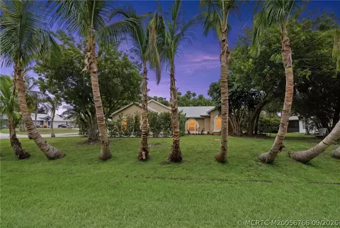 601 SE Barr St, Port Saint Lucie, FL 34984