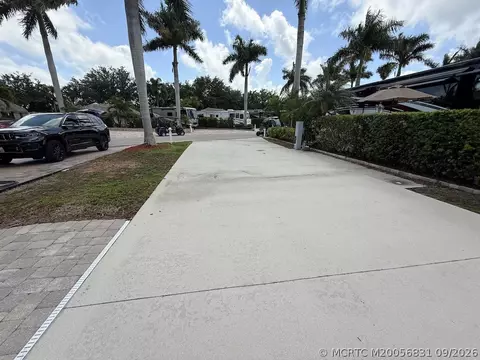 269 NW Hazard Way, Port St Lucie, FL 34986