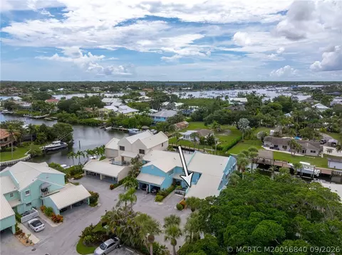 View/Area - 3901 SE Saint Lucie Blvd #9, Stuart, FL 34997 photo 3 of 16