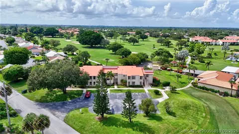 View/Area - 5111 SE Miles Grant Rd #202, Stuart, FL 34997 photo 4 of 38