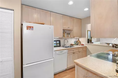 Kitchen - 5111 SE Miles Grant Rd #202, Stuart, FL 34997 photo 1 of 4