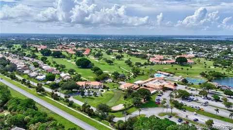 View/Area - 5111 SE Miles Grant Rd #202, Stuart, FL 34997 photo 5 of 38