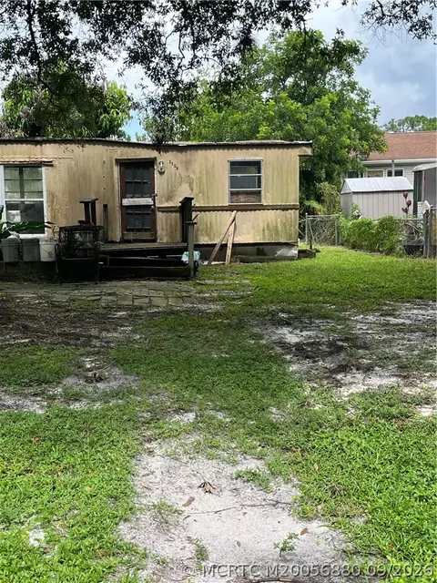 1183 SW Pinetree Trl, Stuart, FL 34997 photo 5