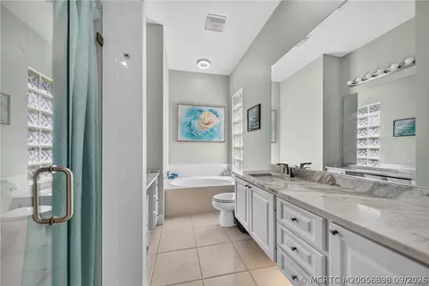 Bath - 1530 SW Balmoral Trce SW, Stuart, FL 34997 photo 4 of 5