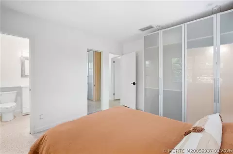 Bedroom - 807 SE Weir St, Stuart, FL 34994 photo 3 of 6