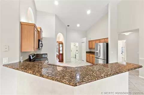 Kitchen - 4081 SE Newton St, Stuart, FL 34997 photo 1 of 4