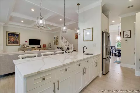 Kitchen - 1002 SE Riverside Dr, Stuart, FL 34996 photo 6 of 8