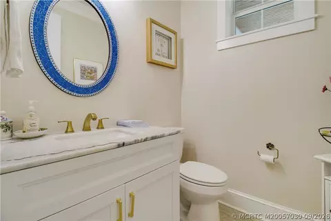 Bath - 1002 SE Riverside Dr, Stuart, FL 34996 photo 7 of 7
