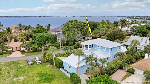 Other - 1002 SE Riverside Dr, Stuart, FL 34996 photo 4 of 15