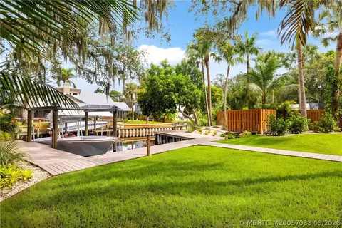 Exterior - 615 SW Rustic Cir, Stuart, FL 34997 photo 18 of 19