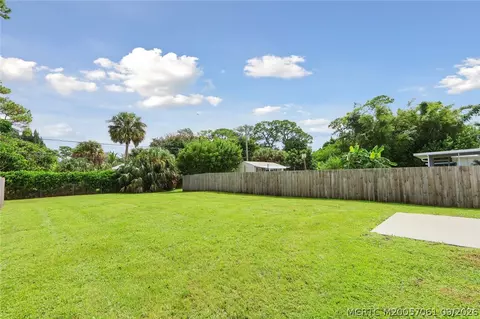 Exterior - 5179 SE Jack Ave, Stuart, FL 34997 photo 6 of 6