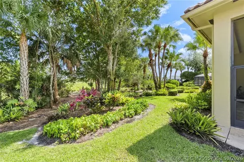Exterior - 3663 SE Cambridge Dr, Stuart, FL 34997 photo 4 of 6