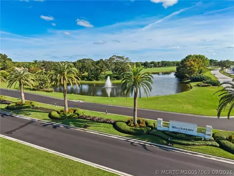 View/Area - 3663 SE Cambridge Dr, Stuart, FL 34997 photo 5 of 12