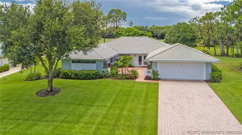 1463 SW Troon Cir, Palm City, FL 34990